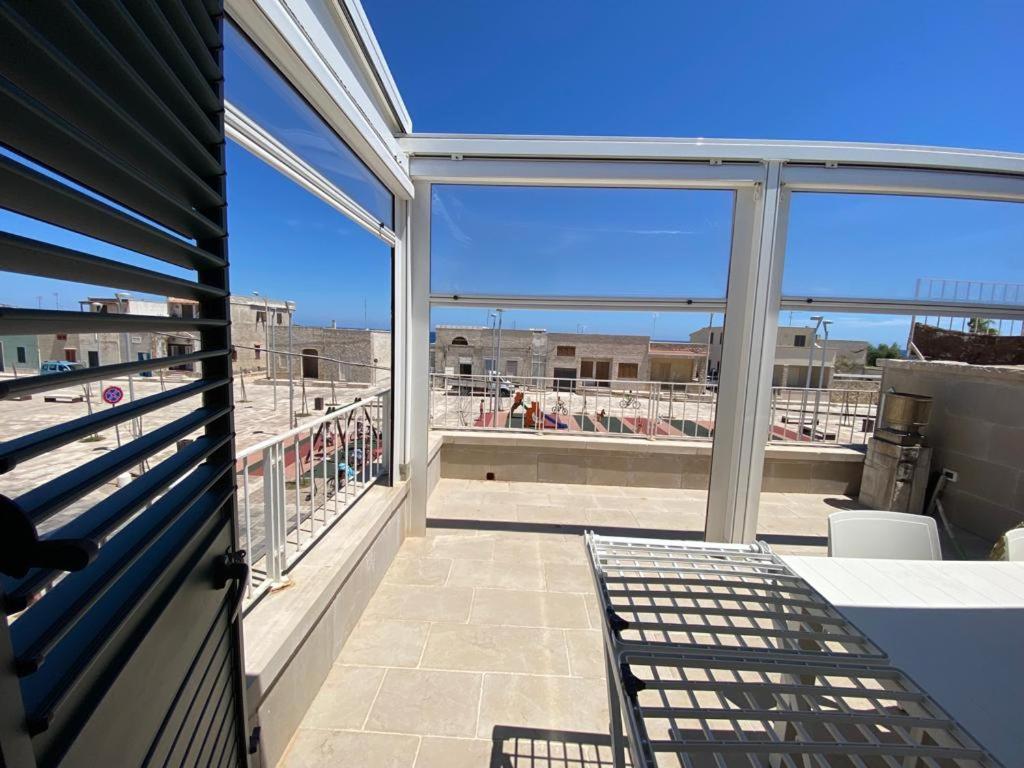 Casa Vacanze Illiria A Roca Vecchia Vicinissima Al Mare מראה חיצוני תמונה